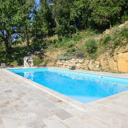 Διαμέρισμα Awesome In Monteverdi Marittimo